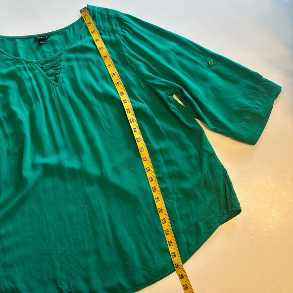 Torrid Lattice Criss Cross Top Womens Size 2X Jewel Green Challis Flowy Blouse - Picture 9 of 9